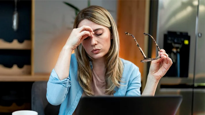 Боль в глазах