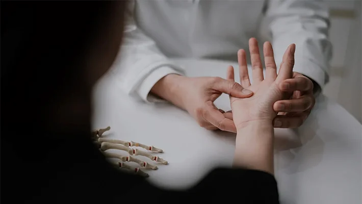 Онемение пальцев рук