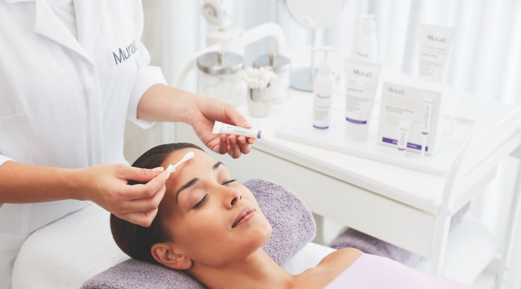 Ретиноевый пилинг