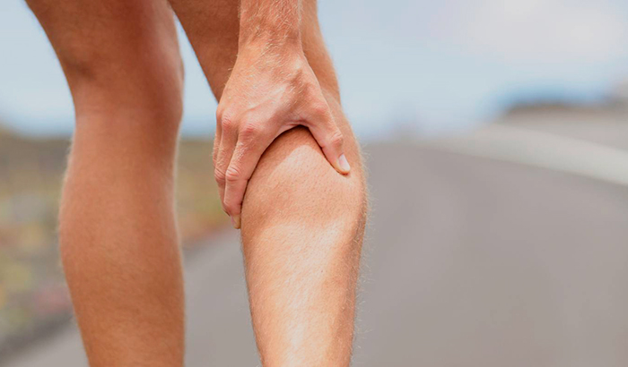 Боль внизу живота отдает в ноги